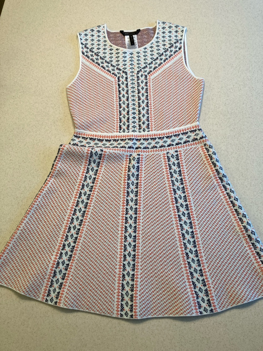 BCBGMaxAzria Coral and Navy Patterned Sleeveless Fit-and-Flare Dress Women Sz M